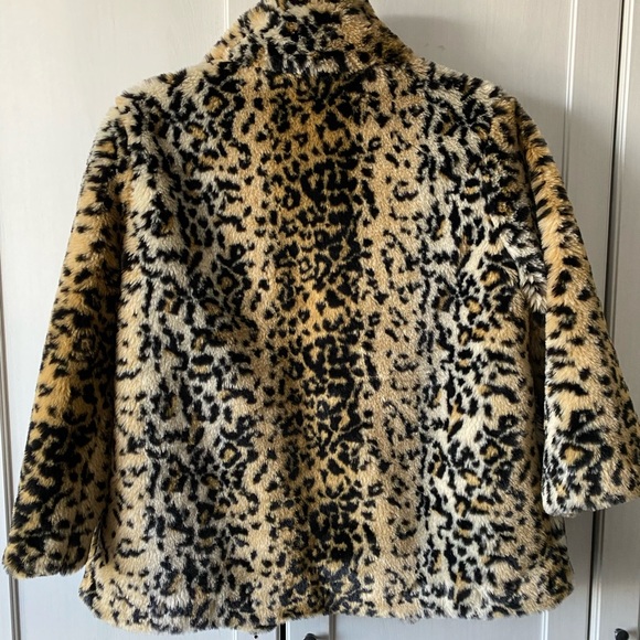 Tulle Faux Fur Leopard Coat with bracelet sleeves - Picture 2 of 3